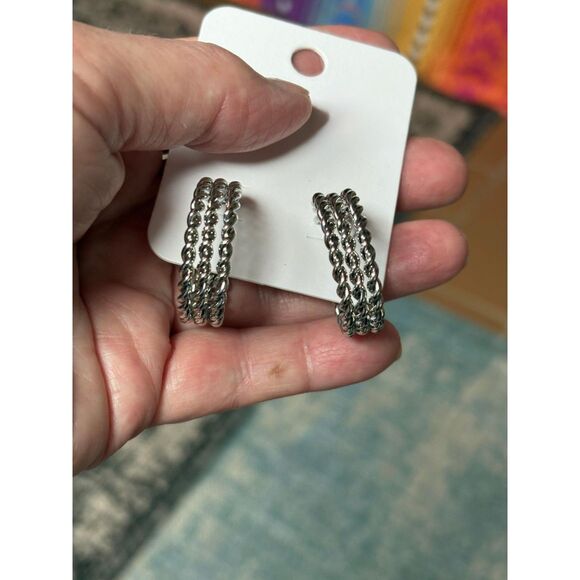 Triple Twist Hoop Earrings NWT - Picture 7 of 8
